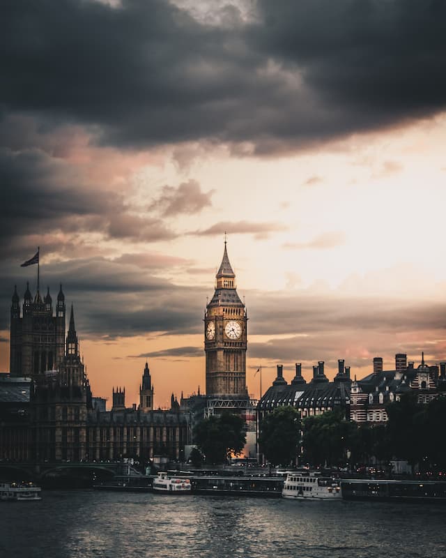 London Westminster and Big Ben; credit:Luke Stackpoole