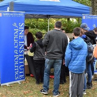 Attendees at Sine registration table