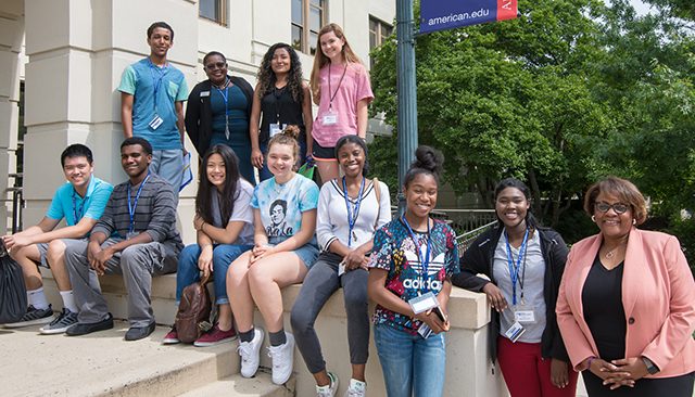 Dual Enrollment students pose with SOE Dean