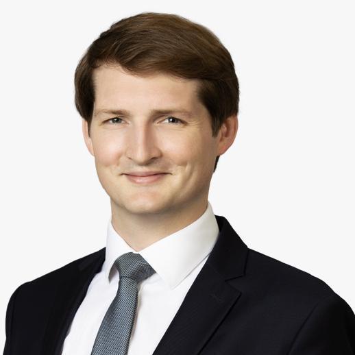 Benjamin K. E. Ross (J.D. 13’), Associate - International Arbitration at van Hooft, Paris